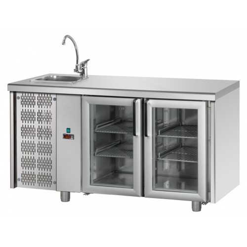 TAVOLO REFRIGERATO CON LAVELLO A... TAVOLO REFRIGERATO CON LAVELLO A...