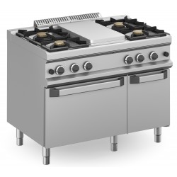 CUCINA PROFESSIONALE 4 FUOCHI CON PIASTRA